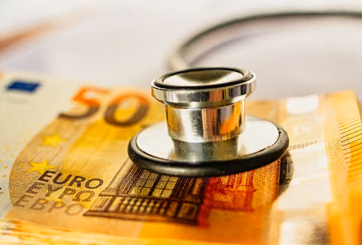 Assurance frais medicaux d'urgence à l'étranger